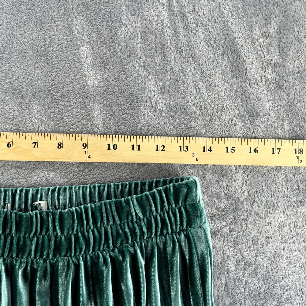 On 34th Velvet Pleated Midi Skirt M Emerald Green Elastic Waist Modest Spring - Picture 9 of 11
